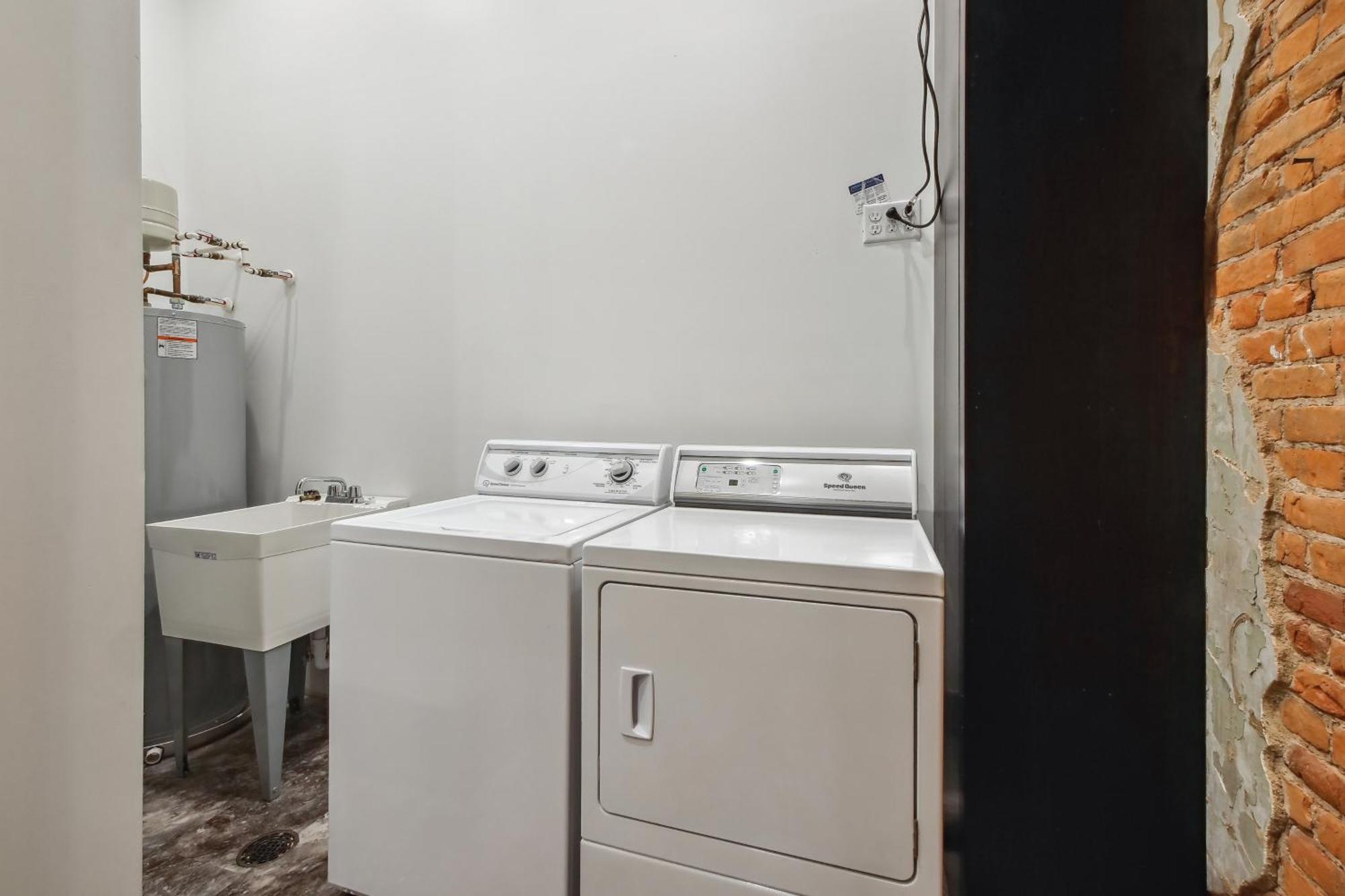 Sleek Millersburg Apartment In Downtown! Dış mekan fotoğraf